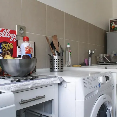 Bright Apt Close To The Heart Of Lägenhet Paris