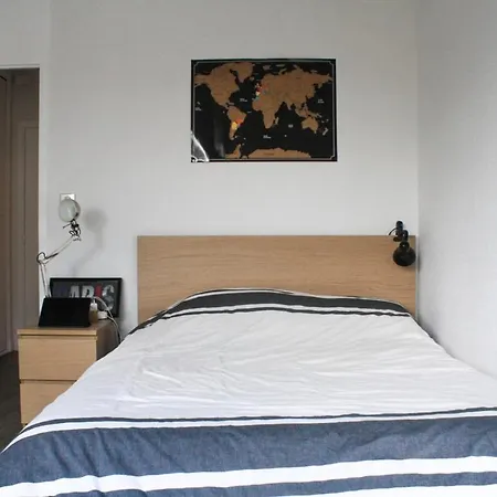 Bright Apt Close To The Heart Of